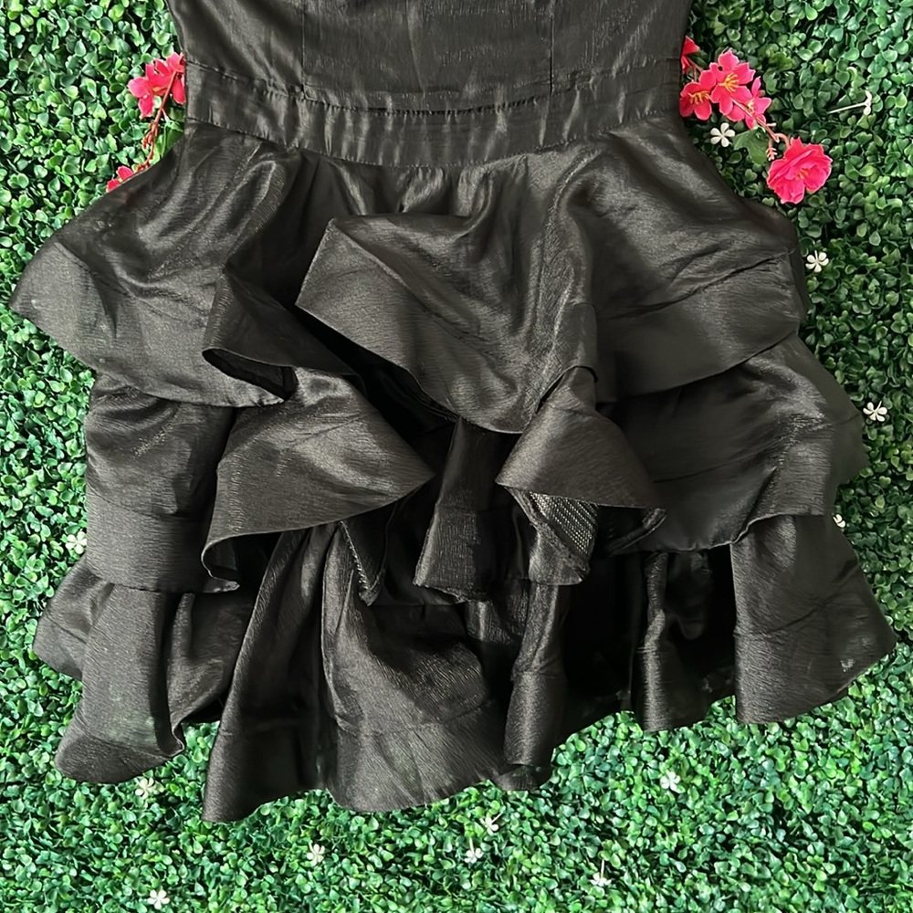 Cute fluffy LBD - Picture 2 of 3